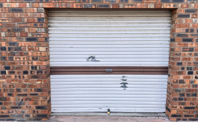 Private lock-up garage available for rent in Mount Warren Park Logan