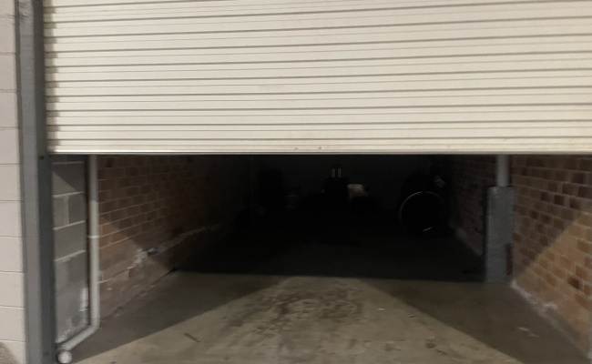 Lock up garage near CBD.