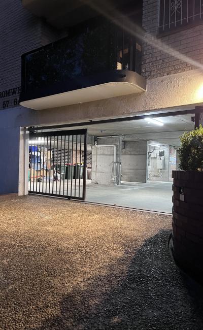 Perfect parking spot with easy access to Bondi Junction, Surry Hills, CBD and Eastern Suburbs