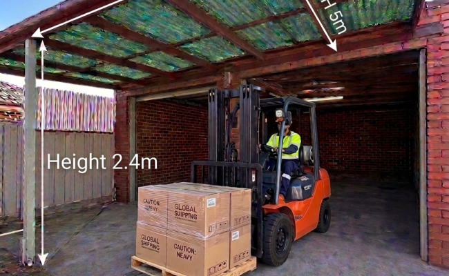 Warehouse parking on Marlborough Street in Bentleigh East Victoria