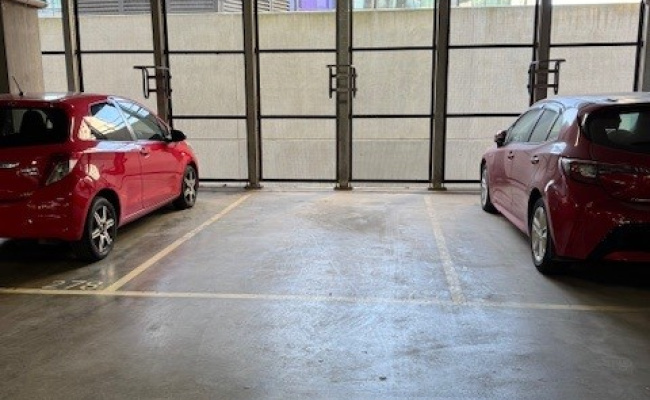 Secure Indoor Carparking Space in Docklands close to Public Transport/Tram stop/Marvel Stadium