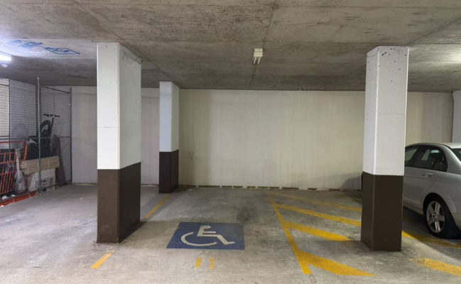 Secure B2 Underground Parking in Gordon - 10 mins walk to Gordon Station, 500m to Shopping Centre
