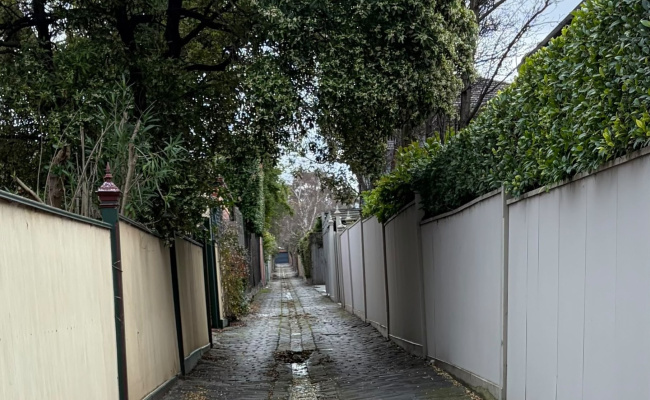 Parking available near Malvern train station