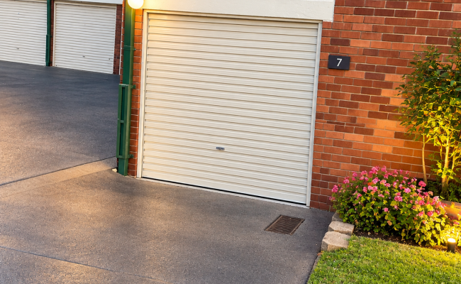 Secure Lock-Up Garage for Rent