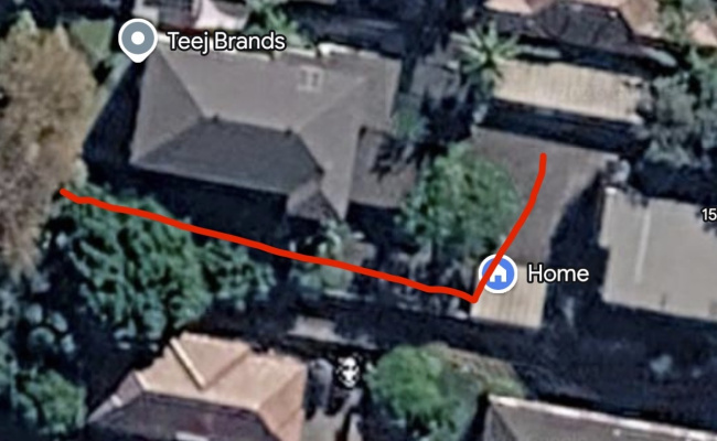 Fantastic and SAFE off street parking. Back lot. Not viewable from street!