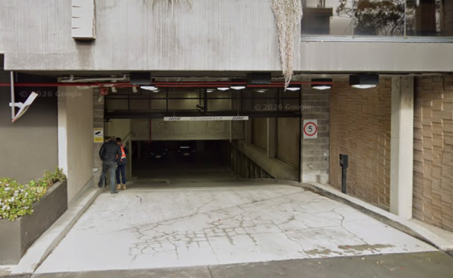 Convenient and secure car park in Collingwood