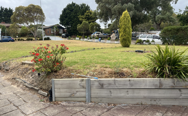 Carport parking on Oak Tree Drive in Hampton Park Victoria