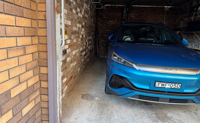 Double lockup Garage in heart of bondi