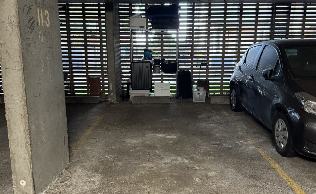 Indoor lot parking on Onslow Avenue in Elizabeth Bay New South Wales