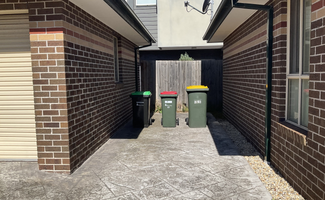 Convenient and close access to Melbourne Airport and tulla freeway.