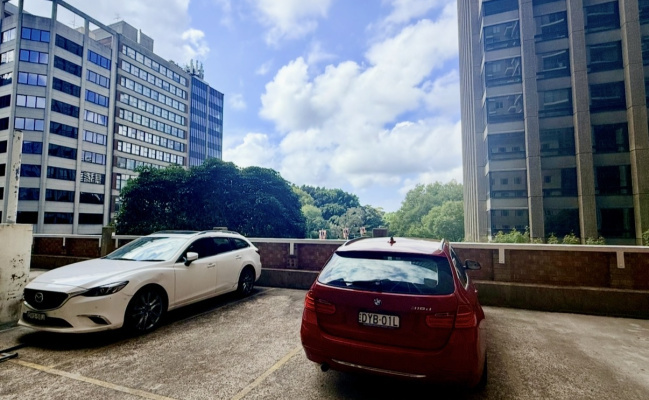 Syd CBD space with Views!