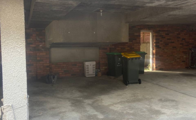 Covered parking in randwick