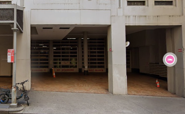 Convenient Lock Up Secure Garage in CBD
