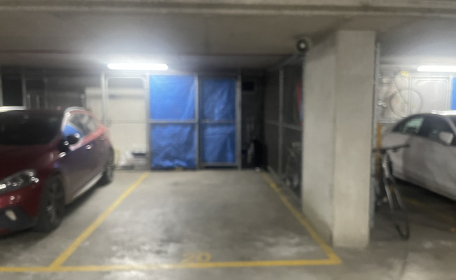 East Melbourne - Great Secure Parking Near CBD