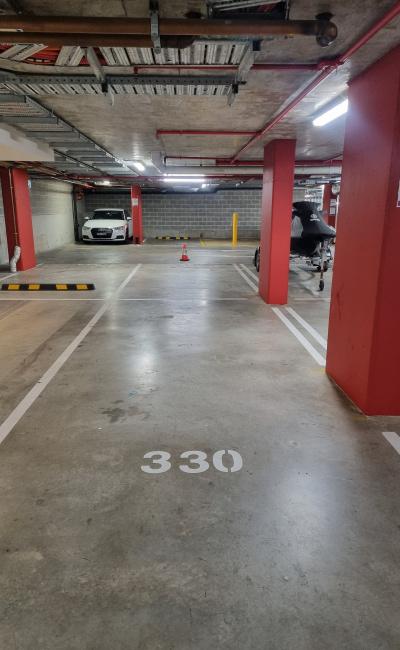 Secure parking space near train station and airport
