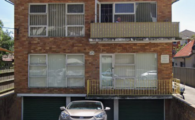 Parking space - Close to Brighton Beach Avail on Saturday & Sunday Only