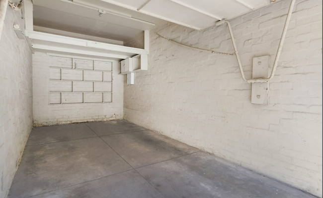 Lock up garage parking on Arthur Street in Melbourne Victoria