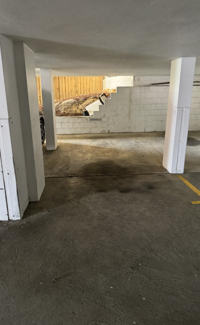 Mosman - Great Carport Parking Near Ferry Station