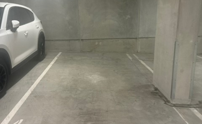 Undercover parking on Railway Terrace in Milton Queensland