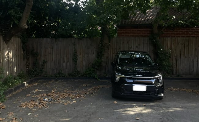 St Kilda / Windsor - opposite St Michaels Grammar School - shaded off-street concrete car space