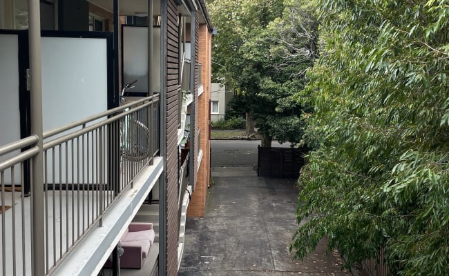 St Kilda / Windsor - opposite St Michaels Grammar School - shaded off-street concrete car space