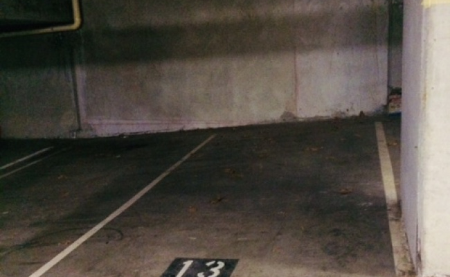 Undercover parking on River Street in Richmond Victoria