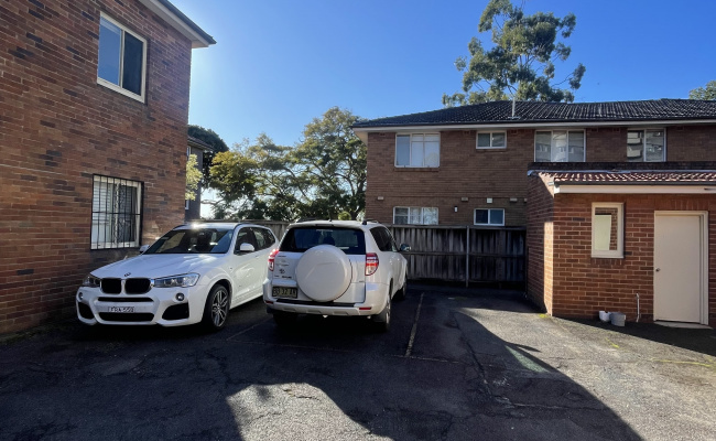 Outdoor lot parking on Fitzroy Street in Kirribilli New South Wales