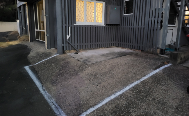 Driveway parking on Rosa Street in Spring Hill Queensland