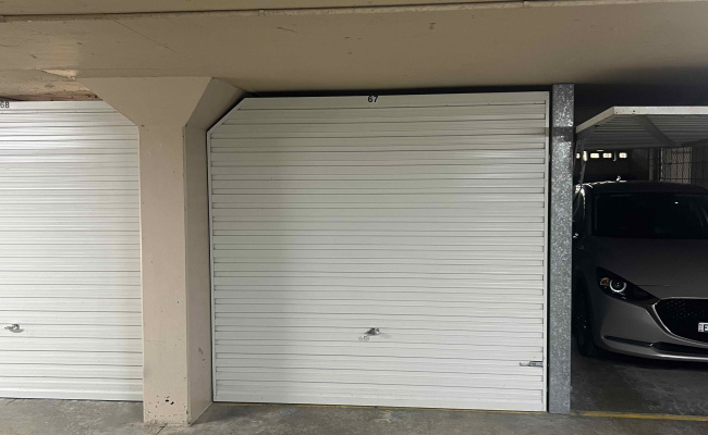Lock up garage parking on Roslyn Gardens in Rushcutters Bay New South Wales