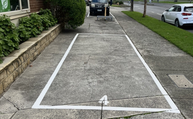 Great parking next to Rushall station and tram routes 11 & 86