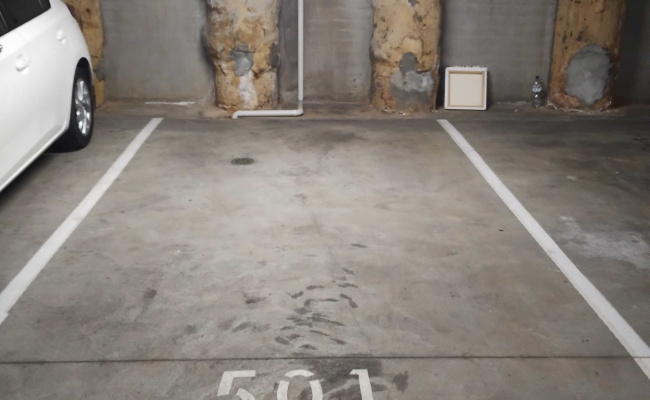Car Park for rent St Kilda Rd