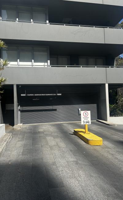 Great parking space for anyone working in Macquarie Park or Macquarie University.