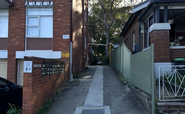 Unit 20, 3-5 school parade Marrickville - near dulwich hill station