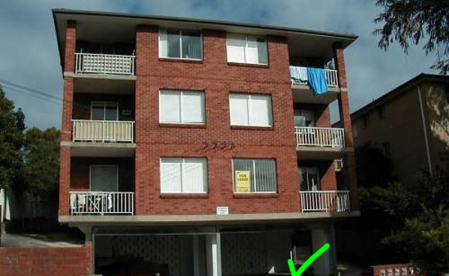 YOUR SPOT IN BUSY MARRICKVILLE! SW METRO IS OPENING SOON!