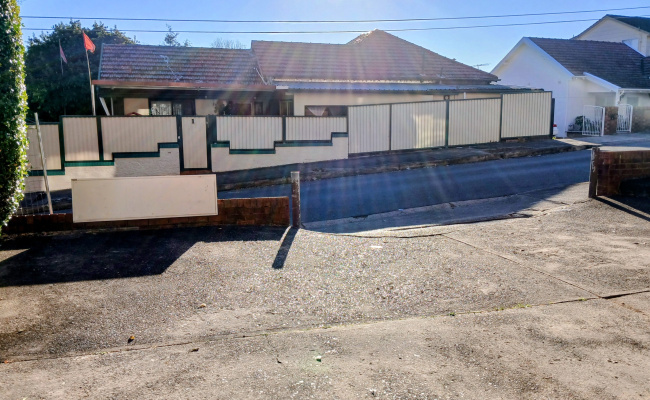 YOUR SPOT IN BUSY MARRICKVILLE! SW METRO IS OPENING SOON!