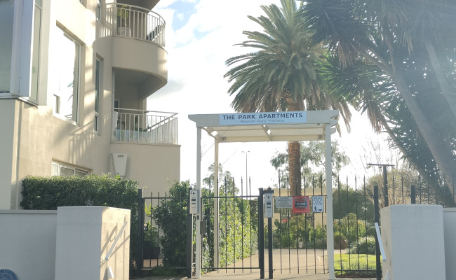Port Melbourne - Private Gated Car Space Available