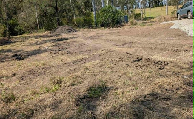 Outside parking on Sharon Drive in North Maclean Queensland