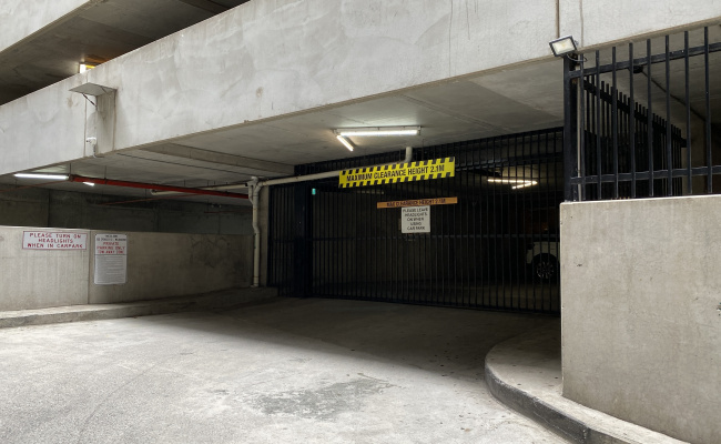 Quick Access Carpark opposite Southern Cross Station