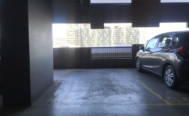 Great car park available in CBD now( South cross station)