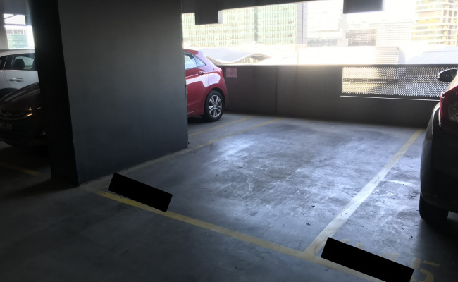 Great car park available in CBD now( South cross station)