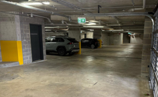 CAR PARKING SPACE FOR LEASE, Near North Melbourne Station