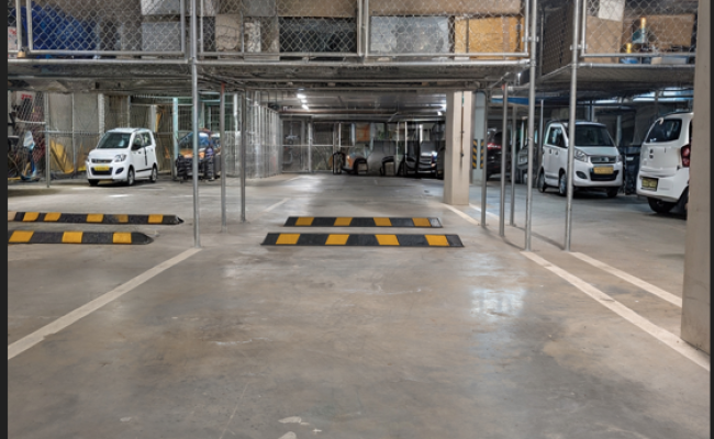 Indoor lot parking on Station Street in Highett Victoria