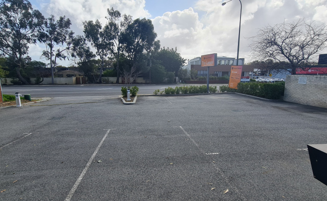 Outside parking on Stirling Highway in Nedlands Western Australia