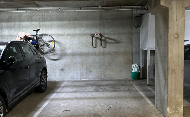 Indoor lot parking on Sturt Street in Southbank Victoria