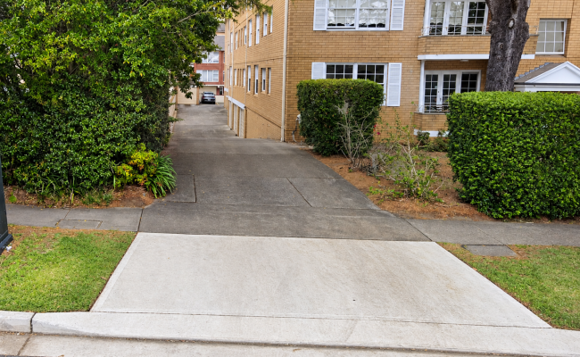 Epping 650m to station On Ground Large Private Remote Controlled LockUp Garage Parking Storage