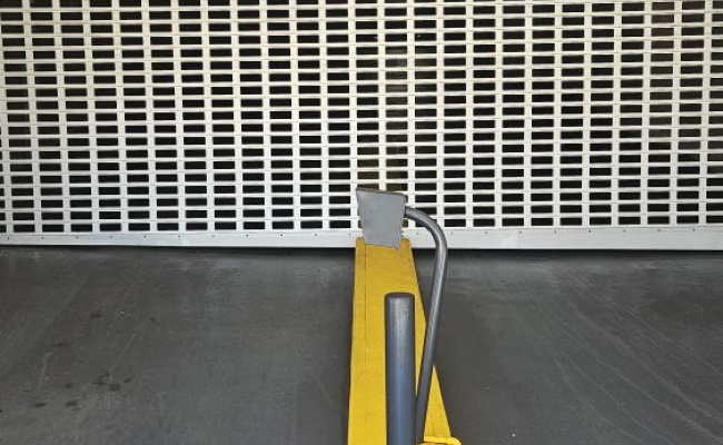 Parking Space close to Wynyard Station very convenient
