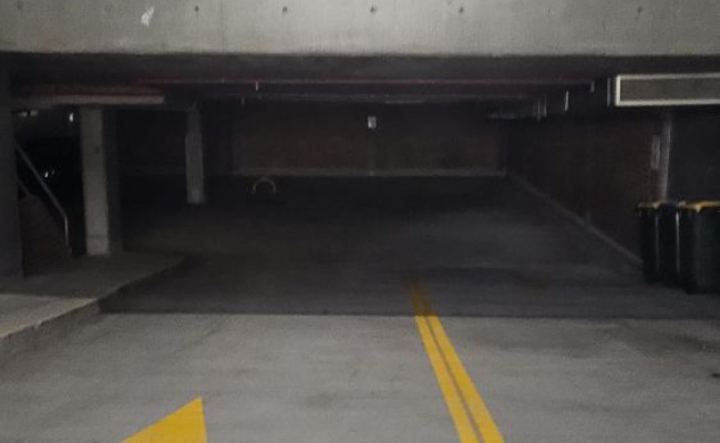 Parking Space close to Wynyard Station very convenient