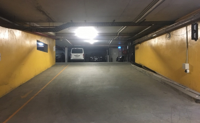 Carlton - Secure Parking near Melbourne Central