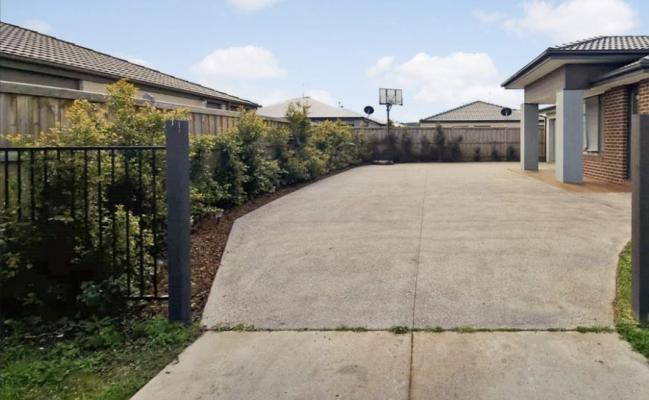 Large driveway space available for rent