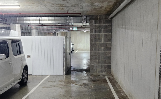 Secured Parking Space in Lidcombe (2mins walking from the station)